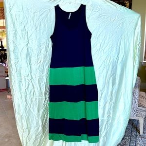 Long dress, sleeveless